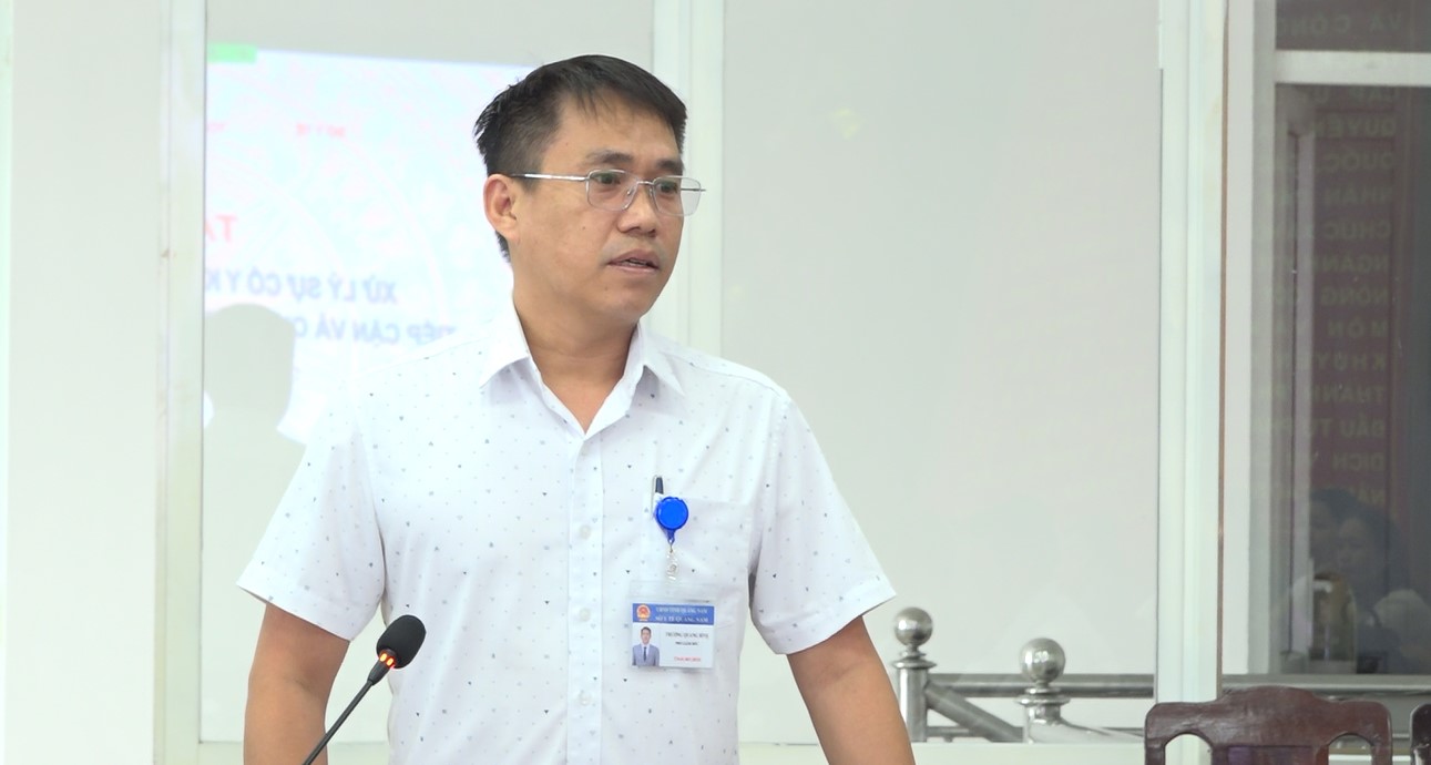 ThS. BS Trương Quang Bình Phó Giám đốc Sở Y tế Quảng Nam phát biểu khai mạc lớp tập huấn